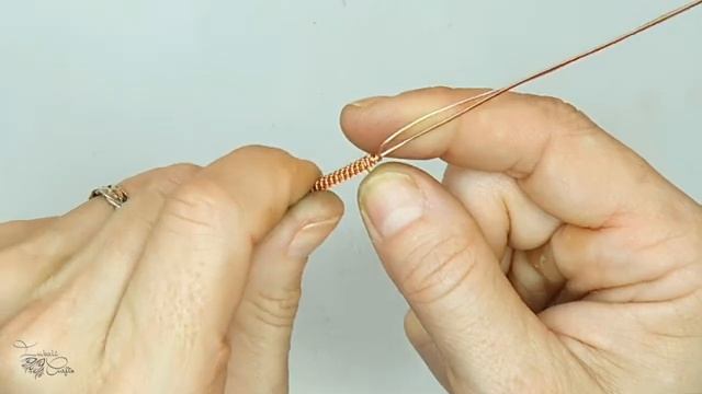 МК Wire Wrapp кулон Скади