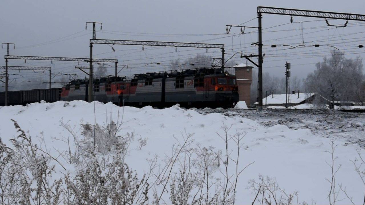 Электровозы ВЛ80С-071 и ВЛ80С-477