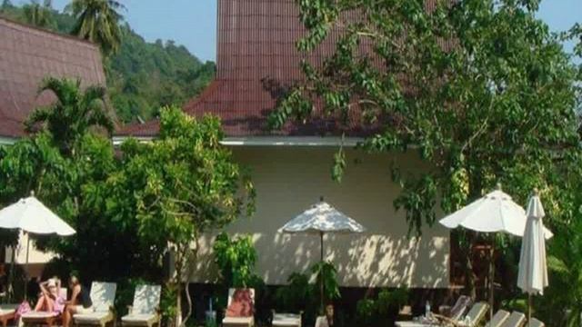 Таиланд, Острова Пхи-Пхи, Пхи-Пхи - Phi Phi Villa Resort 3 Star смотреть онлайн