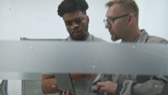 Multi ethnic installers sets up security cameras смотреть онлайн