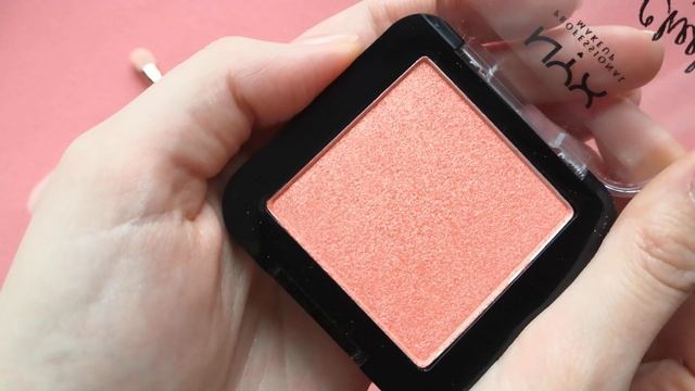NYX Sweet Cheeks (Glow 12 Day Dream) смотреть онлайн