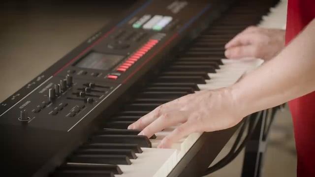 Roland JUNO-D Synthesizer Overview смотреть онлайн