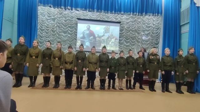 ...Так поднимем хоругви, помолясь крепко Богу! смотреть онлайн