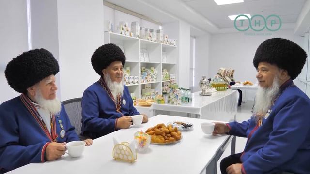 В Туркменистане открыли реконструированные больницы смотреть онлайн