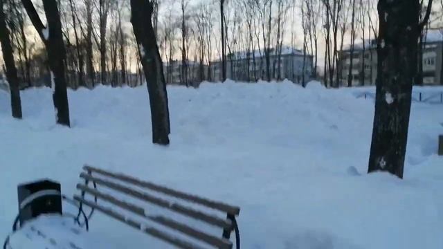 Гуляю в парке имени А. Г. Николаева. Вспоминаю детство смотреть онлайн