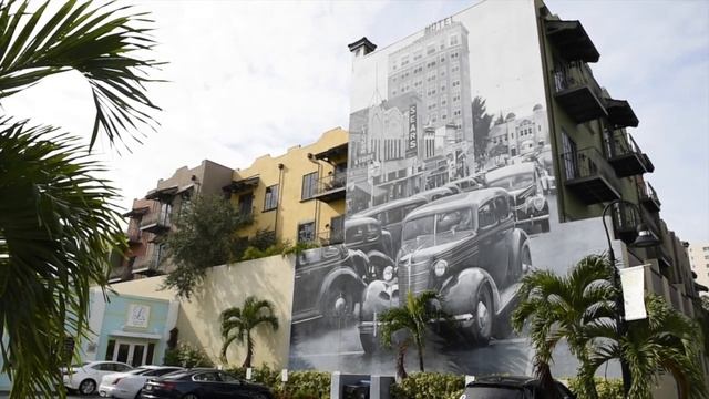 HT VIDEO: What's in Store: Clever Rose смотреть онлайн