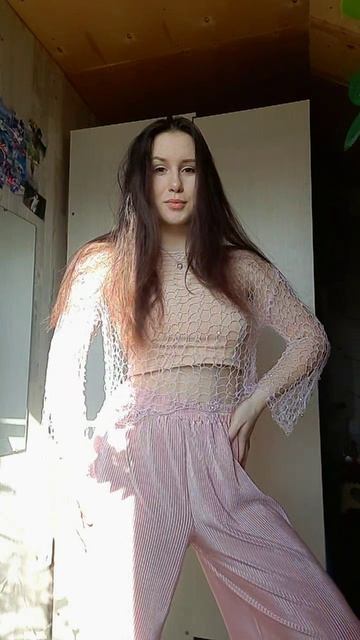 по поводу сетчатой кофты пишите в тг/вк 🫶🏻 смотреть онлайн