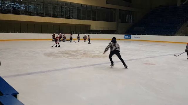 Сибирский Тигр'10 vs Айсберг'10. Товарищеская игра (19.01.2018) смотреть онлайн