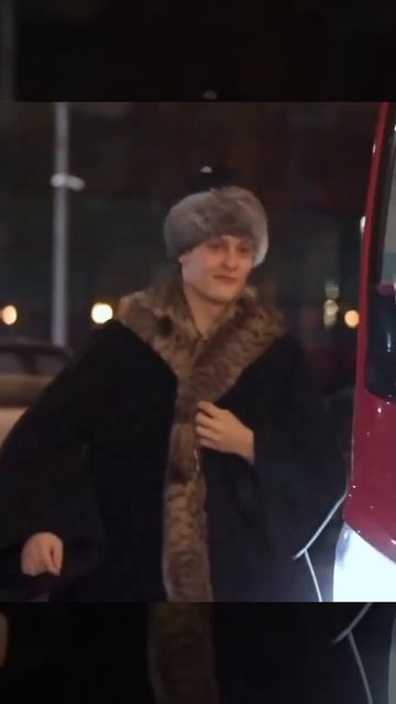 Русский стиль от хоккеистов «Спартака». Видео слишком крутое чтоб его не добавлять смотреть онлайн