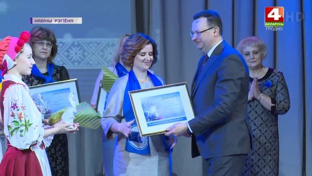 В столице наградили женщин года. 22.03.2021 смотреть онлайн