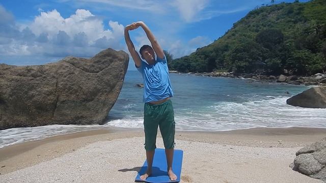 Тирияка Тадасана (Tiriyaka Tadasana) смотреть онлайн