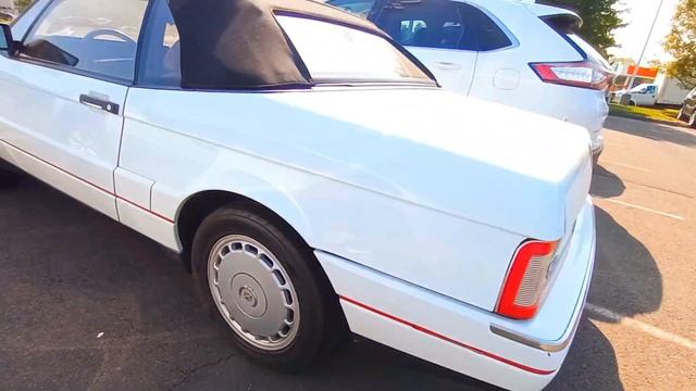 FOR Sale 1991 Cadillac Allante Pininfarina Convertible Eng 4.5L V8 200HP Ext White/Black Int $5,10 смотреть онлайн