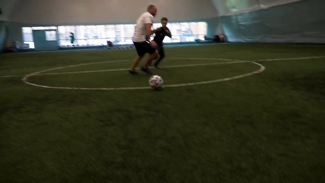ПОВТОРИ или СТРАДАЙ / МАЛЕНЬКИЙ МЕССИ vs СТОЛЯРОВ смотреть онлайн