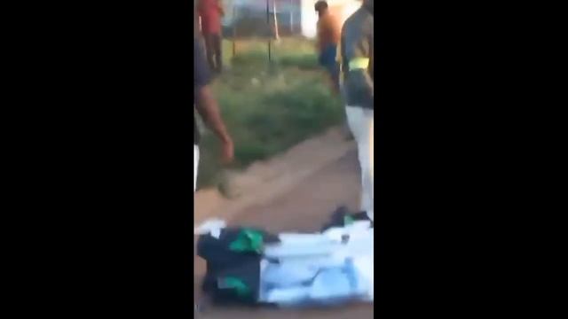 ANC members assaulting MK members and damaging Their property @Pongola смотреть онлайн