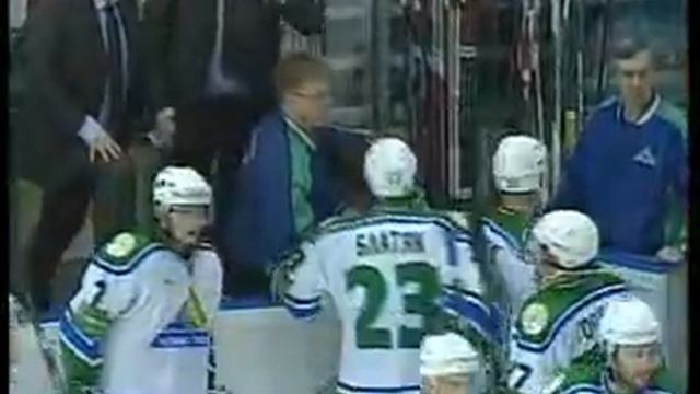 "Автомобилист" победил со скандалом смотреть онлайн