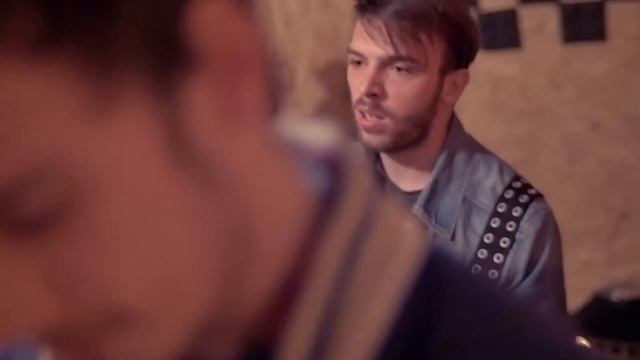 Parni Valjak - Za malo nježnosti [OFFICIAL VIDEO] смотреть онлайн