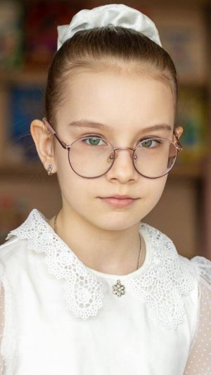 Пополитова Олеся, 12 лет.
запись март 2025г Концерт Ре мажор Гайдн. 1 ч.