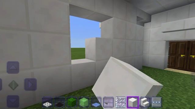 Я строю дом в майнкрафт и ставлю мебель в нём! смотреть онлайн