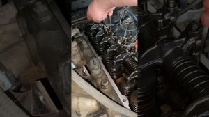 Регулировка клапанов в два приёма на змз 402. волга 3110