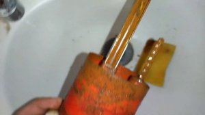 Поплавок не перекрывает подачу воды в бочке унитаза. ЕСТЬ РЕШЕНИЕ ! ! !