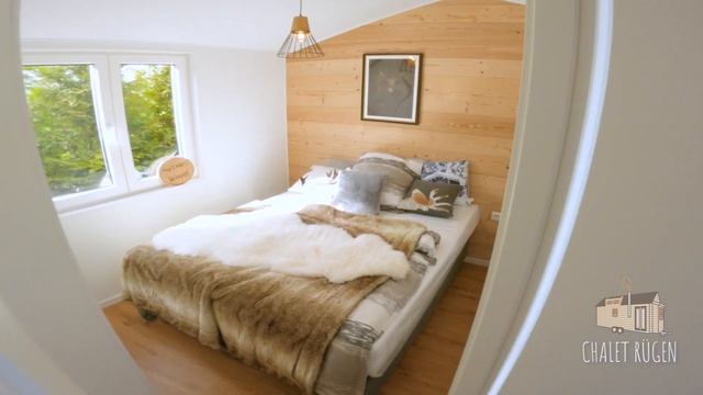 Tiny House (Chalet) Rügen. Sven Tietzer präsentiert uns das schöne Minihaus Rügen. смотреть онлайн