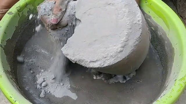 Asmr- Huge Cylinder|Pure Cement|Soft and Creamy| Water💦 Crumbling| смотреть онлайн