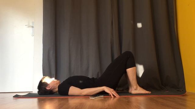 Vidéo 3 : séance de gainage смотреть онлайн