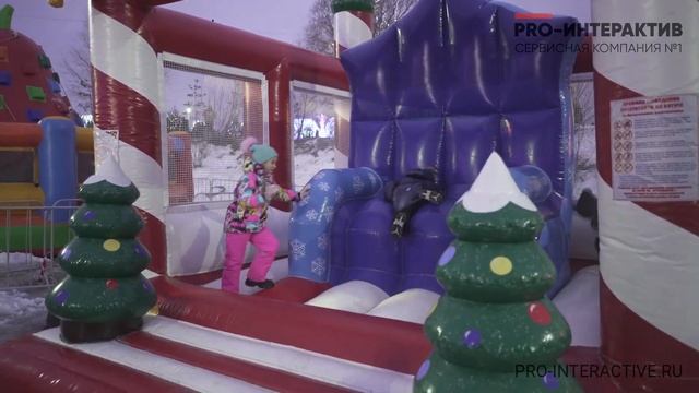 Батут с горкой Новогодний трон смотреть онлайн