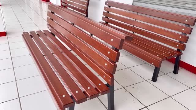 Простая скамейка на металлическом каркасе своими руками смотреть онлайн