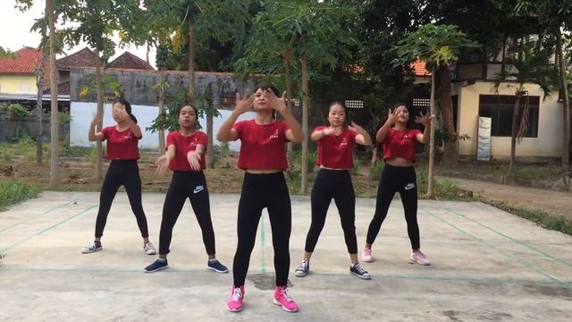 Charly Black|Perfect Body With A Perfect Smile|Tiktoksong|Zumba|Dance|Sport|BBScoreo