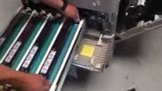 How to remove drum in canon iR 5030i / 5045i...... смотреть онлайн