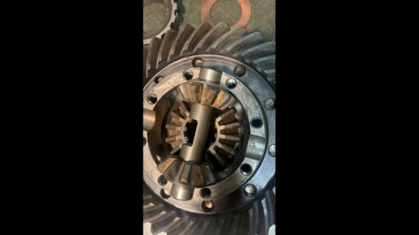 ПЕРЕБОРКА ДИФФЕРЕНЦИАЛА ЗАДНЕГО МОСТА типа СПАЙСЕР УАЗ