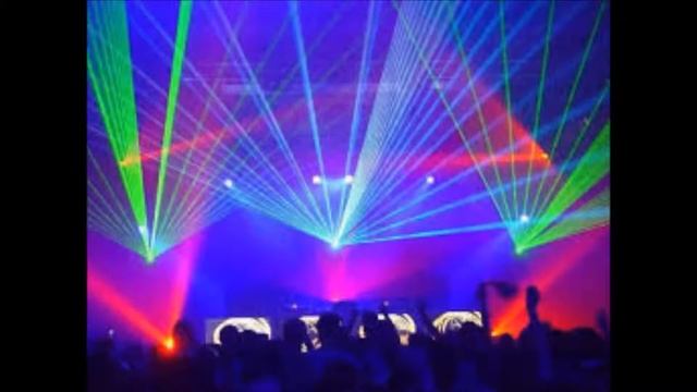 MIchael Wood vs Bassjackers Crackin The Clanga Viga Mashup) смотреть онлайн