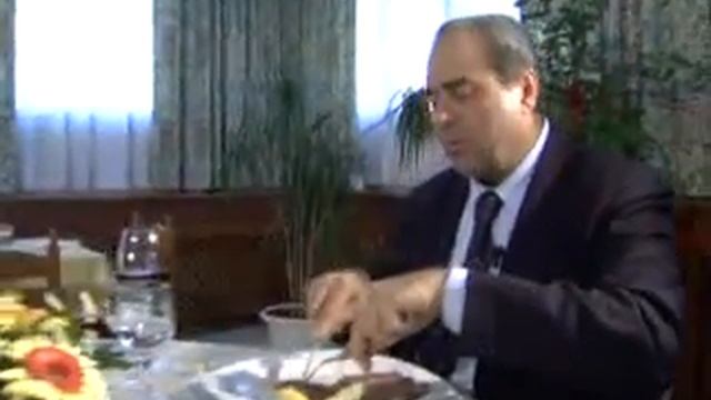 Antonella Grippo A prenzo con Antonio di Pietro (perfidia 2010) смотреть онлайн