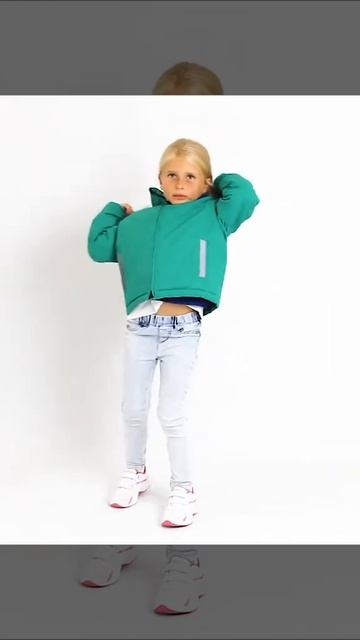 Детская курточка тёплая для девочки зелёная смотреть онлайн