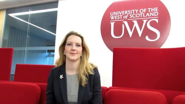 Carianne de Koning (B00261373) Aspiring Futures Talking Head смотреть онлайн