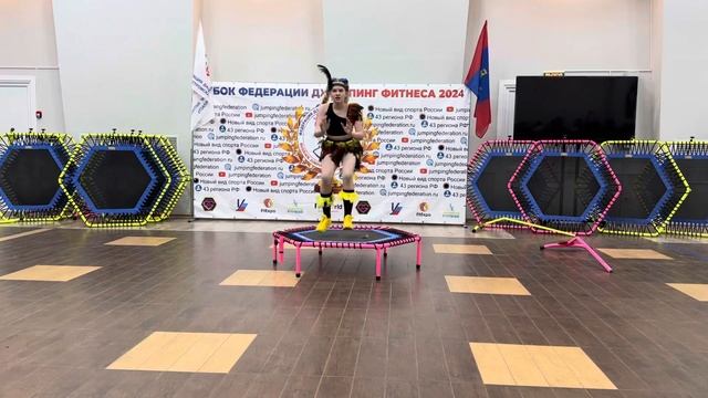 Джампинг фитнес СОЛО 12-14 - Индеец. Малова Арина. смотреть онлайн
