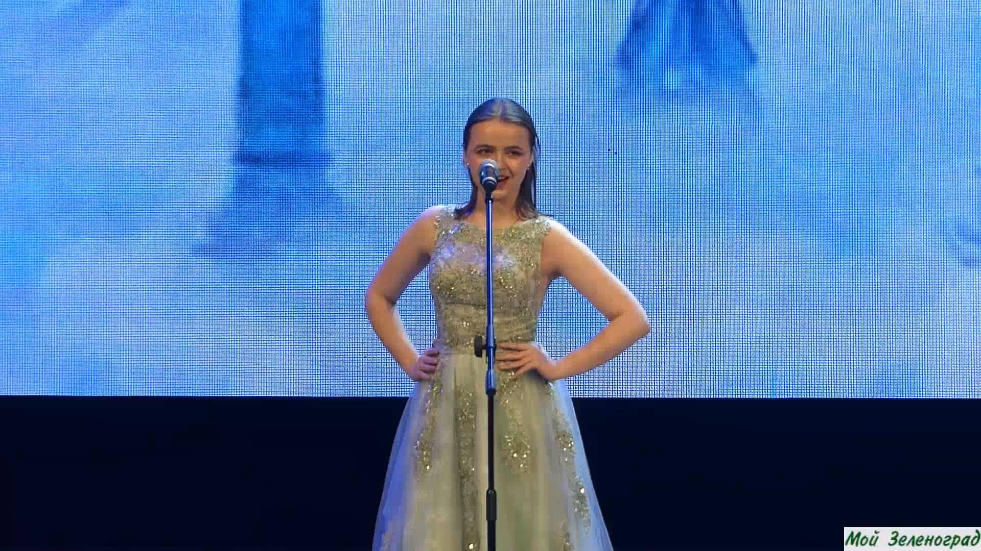 Дарья Пасечник - Гордая прелесть осанки (музыка Р. Чиара, слова В. Кьяра) смотреть онлайн