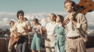 Прошловековый человек(Как жаль,что не бегут обратно реки)