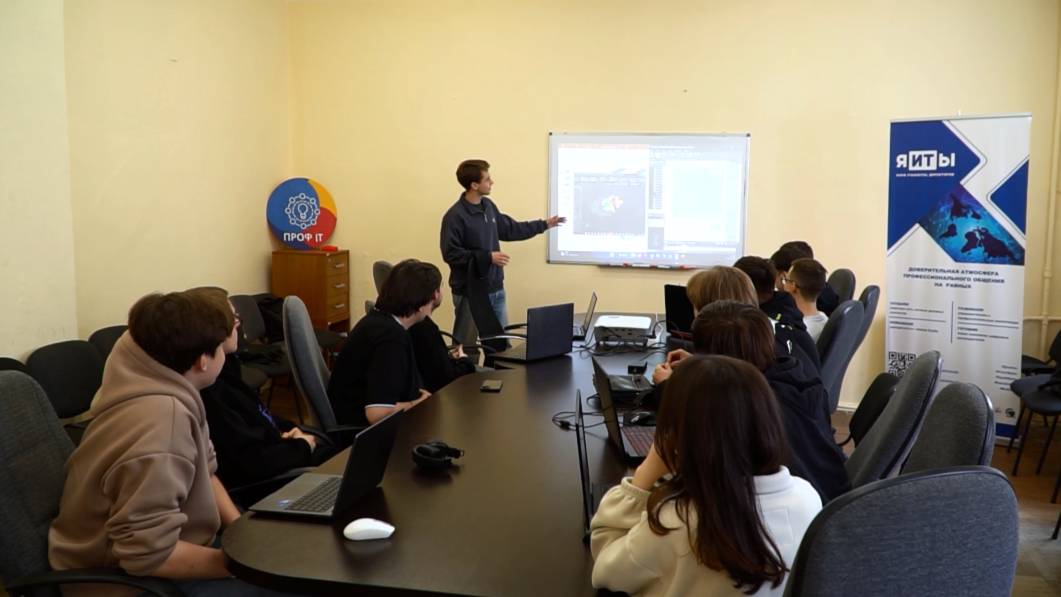 Фильм о факультете информационных технологий и компьютерной безопасности ВГТУ смотреть онлайн