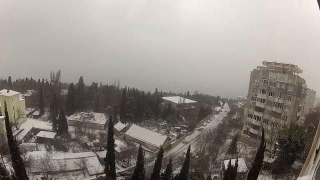Снег на Южном берегу, пгт.Гаспра