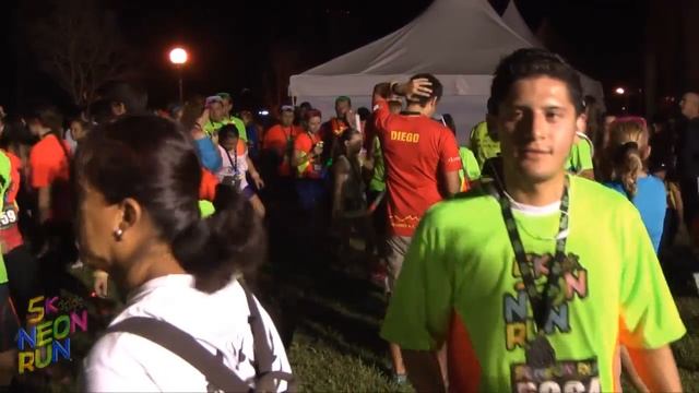 NEON RUN MÉXICO // Monterrey Nuevo León смотреть онлайн