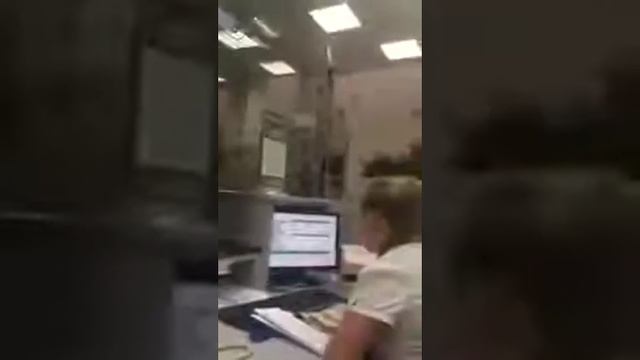 У РАБОТНИКОВ СБЕРБАНКА ЕСТЬ ТЕРПЕНИЕ смотреть онлайн