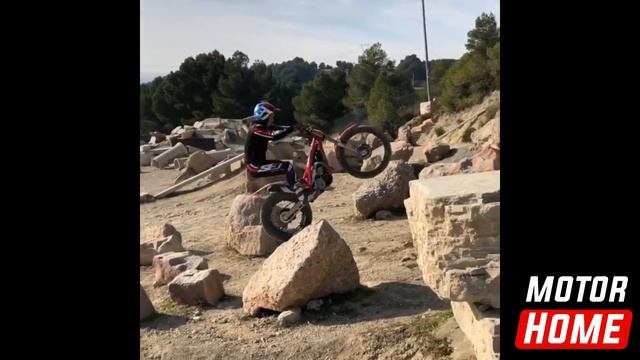 Best Trial Bike Stunts 2020 смотреть онлайн