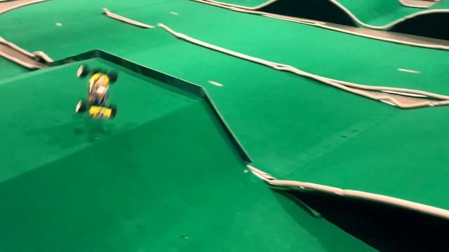 Трек для RC моделей ГРИНН ОРЕЛ(тренировочные заезды🏎) смотреть онлайн