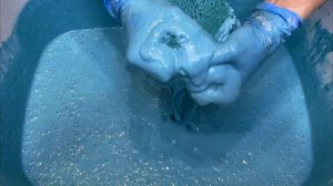 Bleach gel + non-chlorine bleach 🤍☢️💙 thick BLEACH paste. Squeezing sponges asmr
