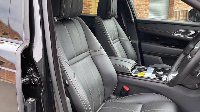 Land Rover Range Rover Velar 3.0 D300 R-Dynamic HSE Auto 4WD 5dr - 2019 19 Reg смотреть онлайн