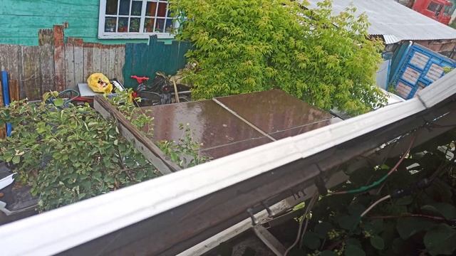 сегодня был град, немного не успел смотреть онлайн