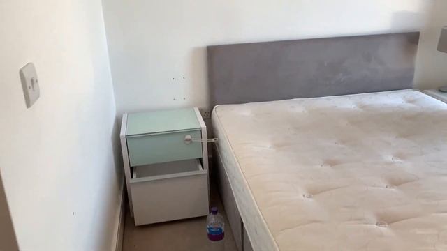 APARTMENT HUNTING IN LONDON | The struggle is real sis смотреть онлайн