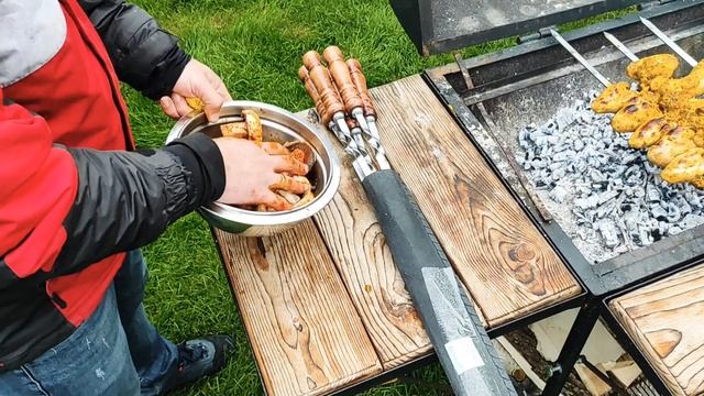 Курячі крила запечені на мангалі-бочці. смотреть онлайн